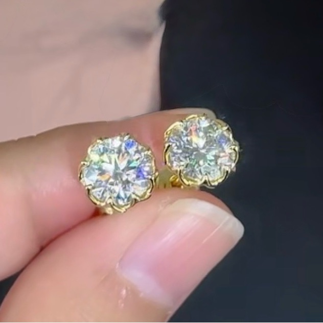 14k Gold Plated 4 Ct Tw Round Cut Flower Earrings